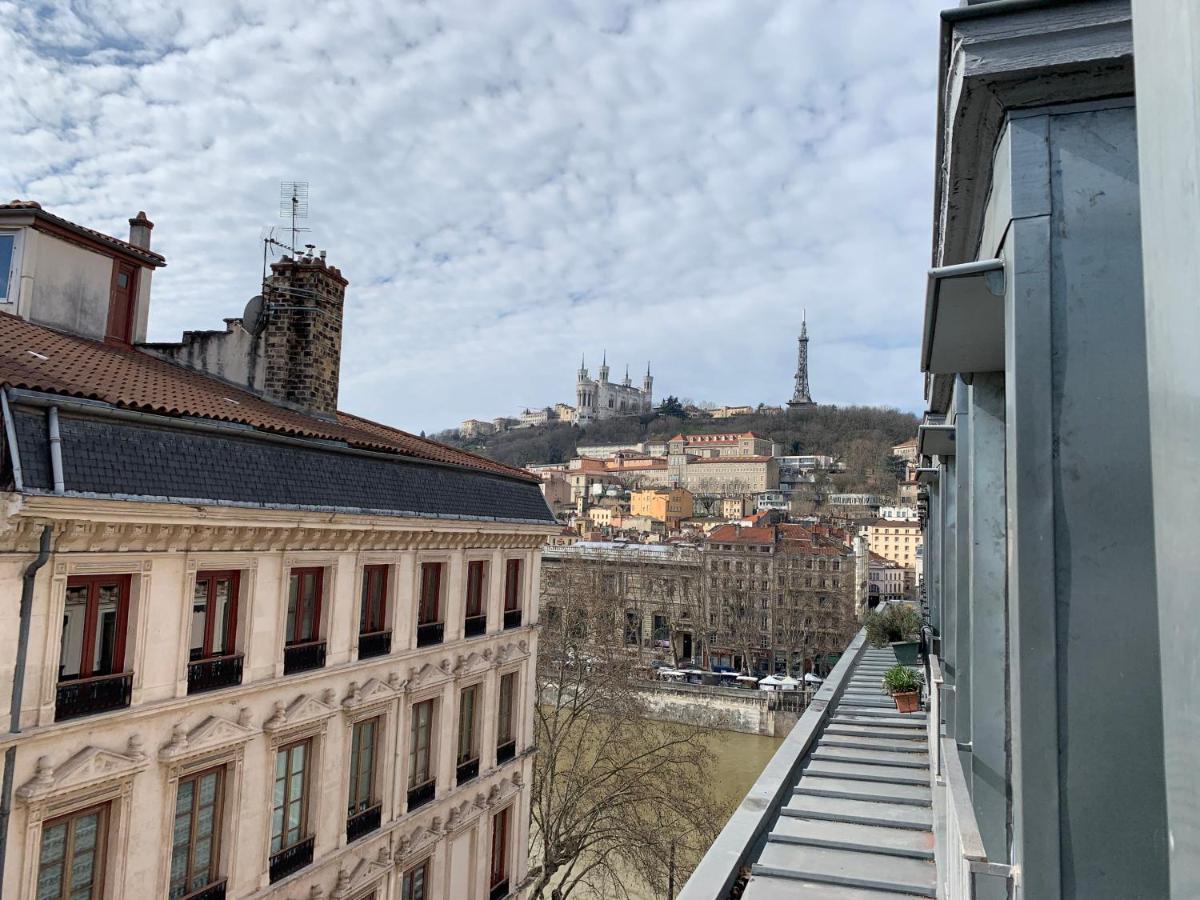Celect'In Lyon Suites Climatisees Skyview 외부 사진